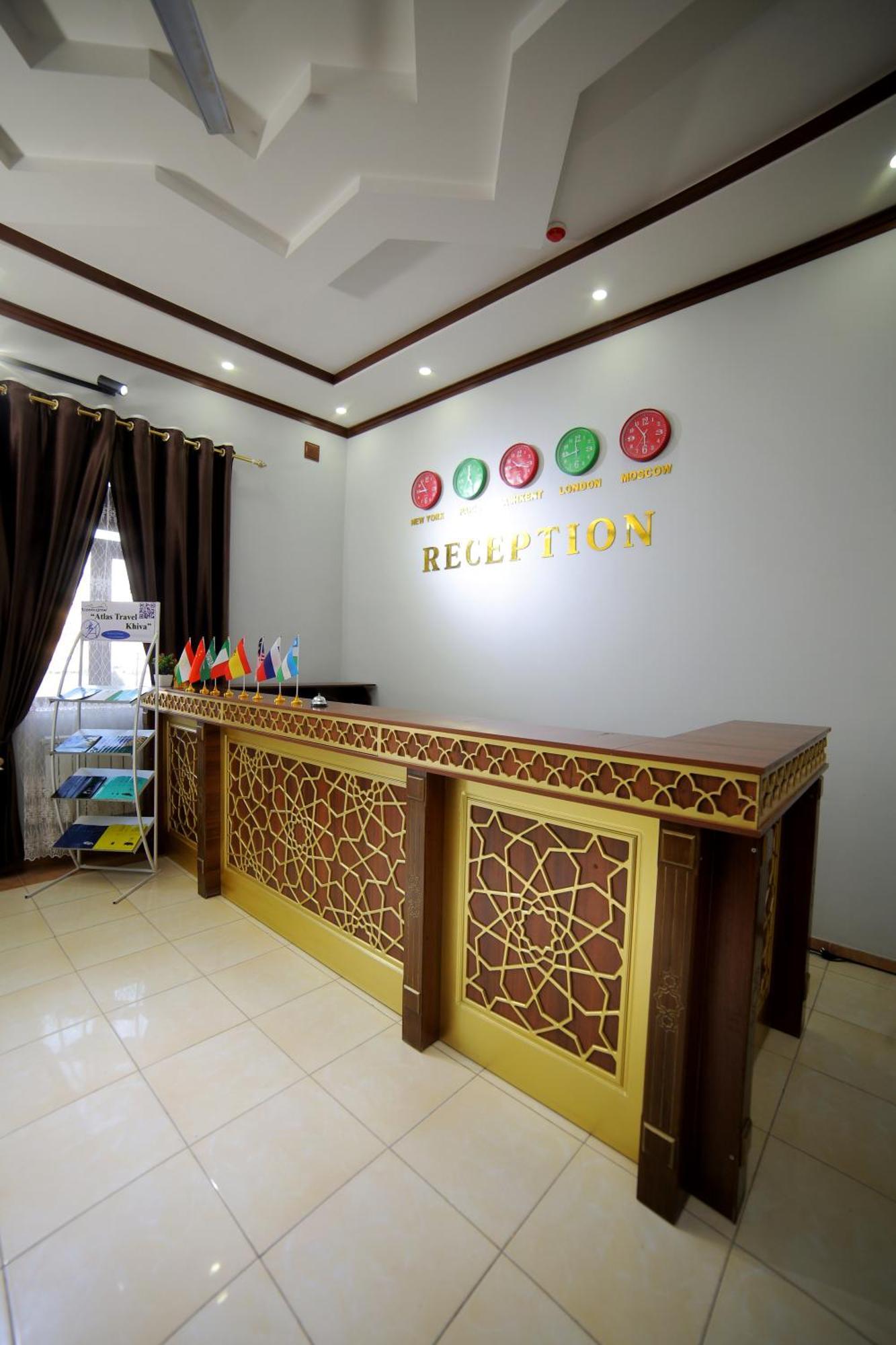 Sarbon Hotel Khiva Esterno foto
