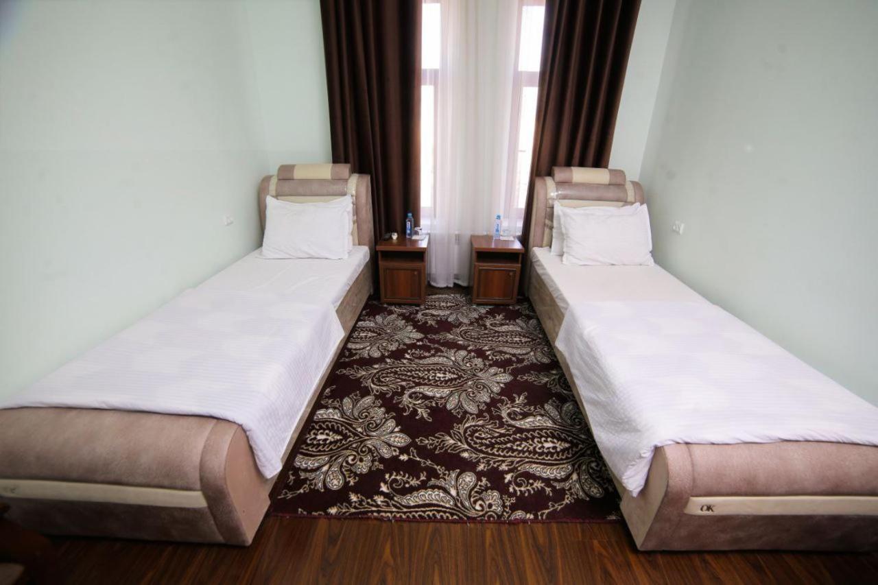 Sarbon Hotel Khiva Esterno foto