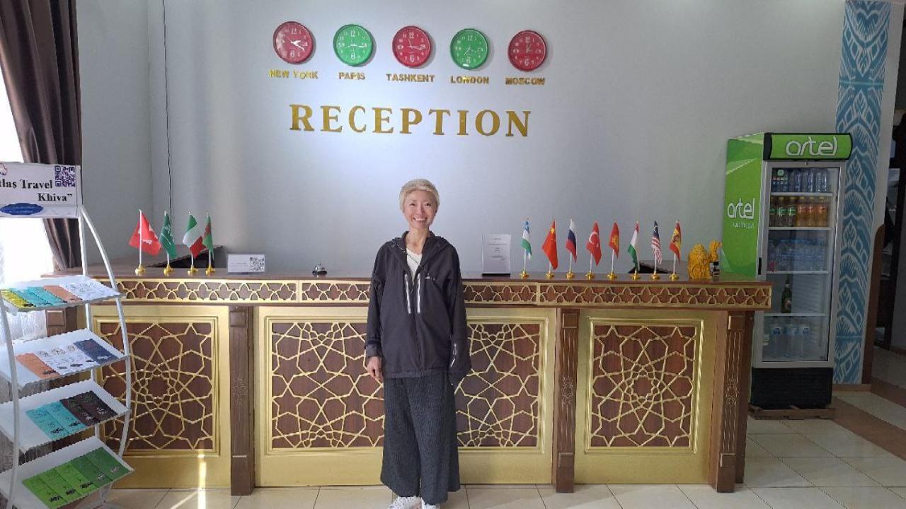 Sarbon Hotel Khiva Esterno foto